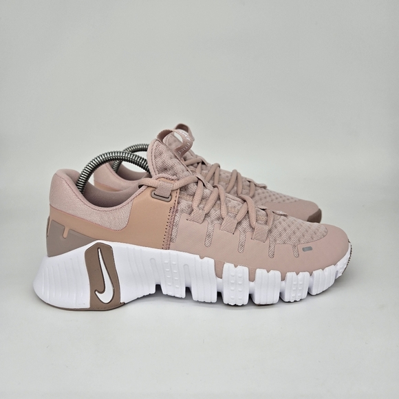 New Nike Free Metcon 5 'Pink Oxford' Women's Workout Shoes Size 8.5 - Picture 3 of 8